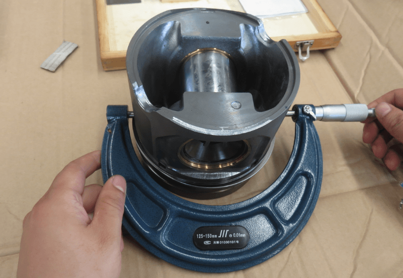 成都铁路局16V2000G45大修