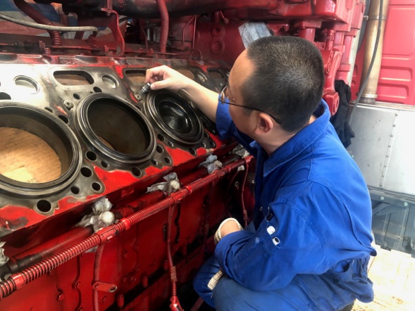 MTU 4000S81发动机缸头漏水升级改造