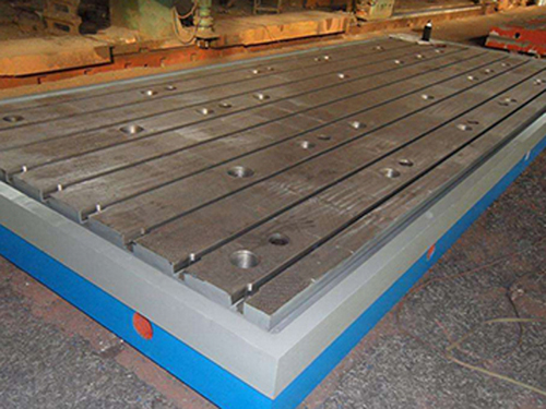 怎样设计铸铁平台加强筋的厚度和尺寸？